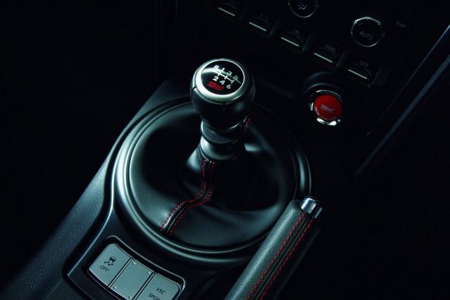 Interieur_Subaru-BRZ-STI-tS-2015_30