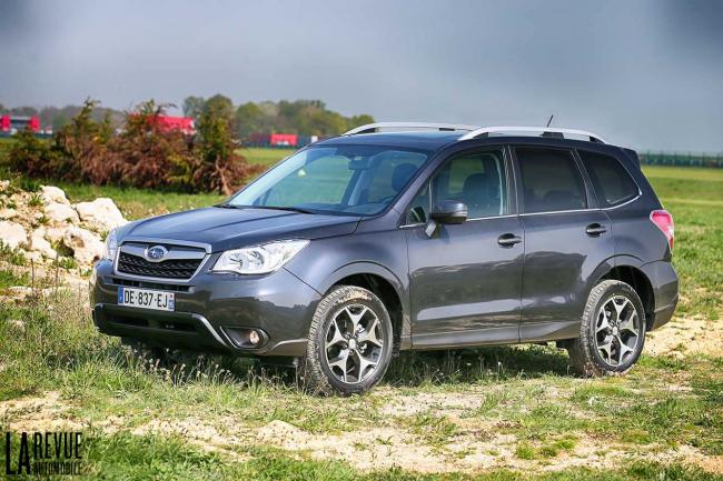 Exterieur_Subaru-Forester-2.0-CVT-Premium-2014_4