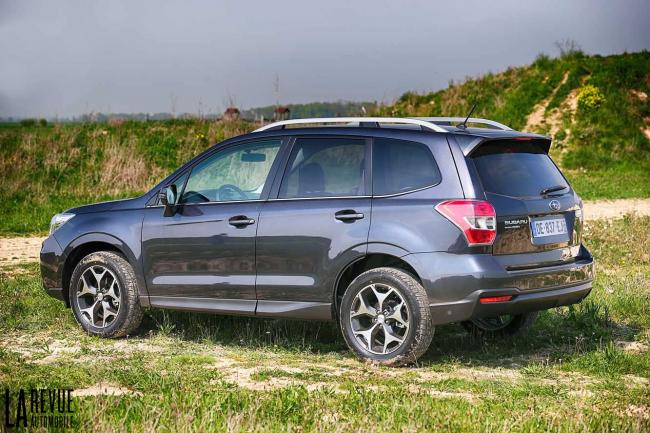 Exterieur_Subaru-Forester-2.0-CVT-Premium-2014_5