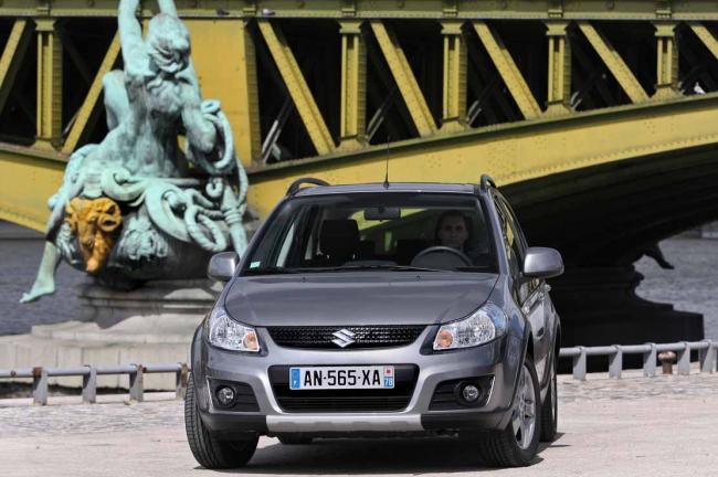Exterieur_Suzuki-SX4-2010_2