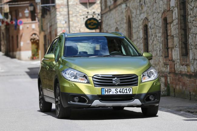 Exterieur_Suzuki-SX4-S-CROSS_2