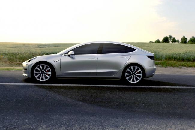 Exterieur_Tesla-Model-3_3