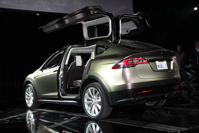 Exterieur_Tesla-Model-X_11