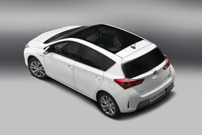 Exterieur_Toyota-Auris-II_1