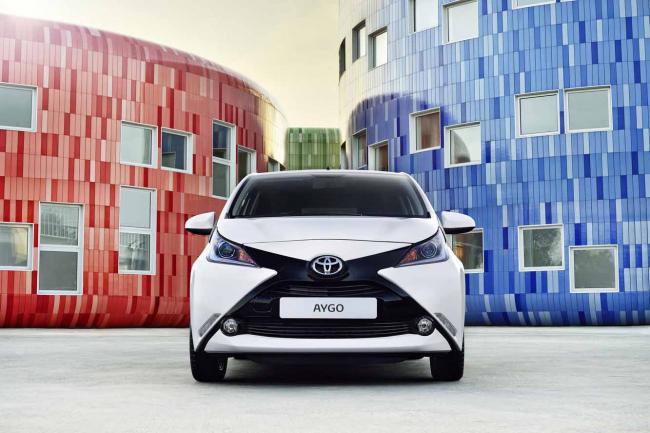 Exterieur_Toyota-Aygo-2014_3