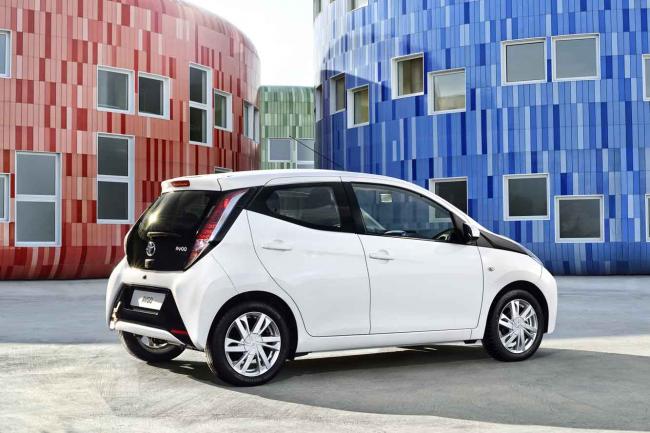 Exterieur_Toyota-Aygo-2014_4