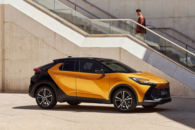 Nouveau Toyota C-HR : réservez dès maintenant en ligne