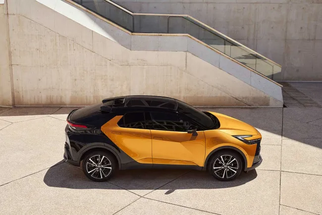 Nouveau Toyota C-HR : réservez dès maintenant en ligne