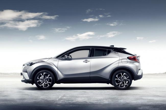 Exterieur_Toyota-CHR-2016_5