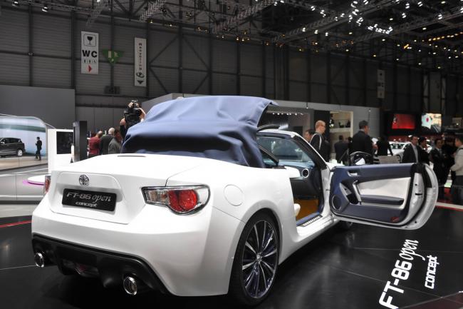 Exterieur_Toyota-FT-86-Cabriolet_3