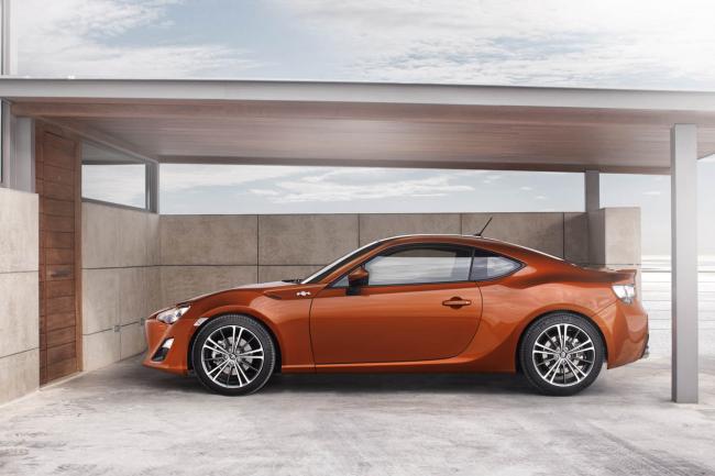 Exterieur_Toyota-GT-86_1