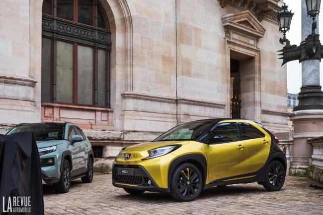 Exterieur_toyota-groupe-a-l-opera-garnier_2