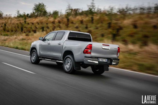 Exterieur_Toyota-Hilux-Xtra-Cabine_20