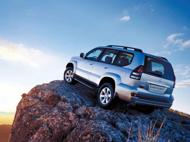 Exterieur_Toyota-Land-Cruiser_2