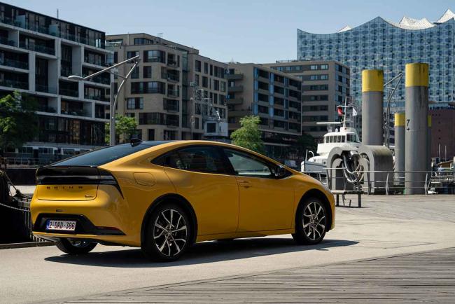 Exterieur_toyota-prius-phev-les-photos-de-notre-essai_5