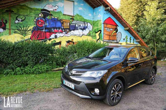 Exterieur_Toyota-RAV4-Club-Edition_5