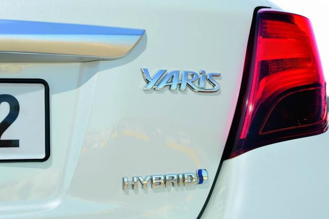 Exterieur_Toyota-Yaris-2014_5