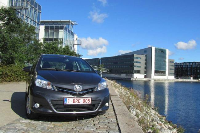 Toyota Yaris : pourquoi choisir cette citadine ?