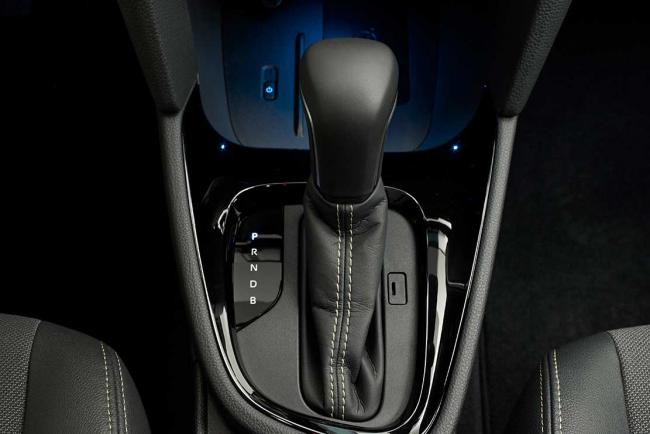 Interieur_toyota-yaris-cross-le-suv-urbain-japonais-made-in-france_2