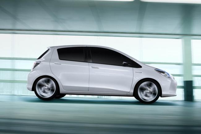 Exterieur_Toyota-Yaris-HSD-Concept_0