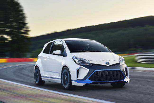 Exterieur_Toyota-Yaris-Hybrid-R_1