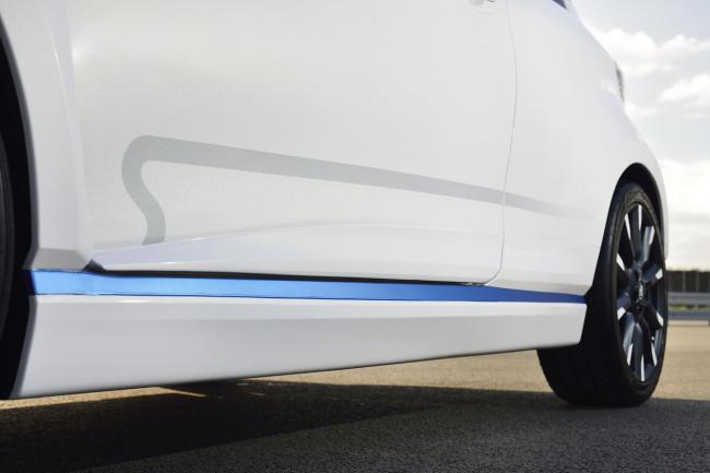 Exterieur_Toyota-Yaris-Hybrid-R_3