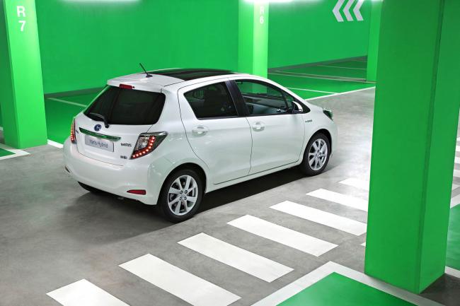 Exterieur_Toyota-Yaris-Hybrid_2