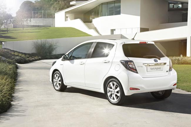 Exterieur_Toyota-Yaris-Hybrid_1