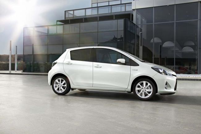 Exterieur_Toyota-Yaris-Hybrid_4