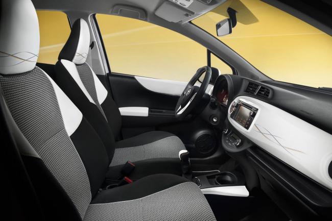 Interieur_Toyota-Yaris-Trend_3