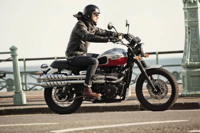 Exterieur_Triumph-Scrambler-2014_2