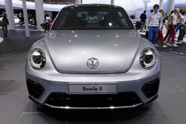 Exterieur_Volkswagen-Beetle-R_1