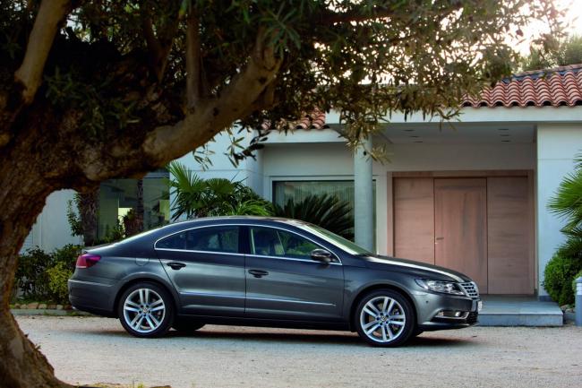 Exterieur_Volkswagen-CC-2013_11