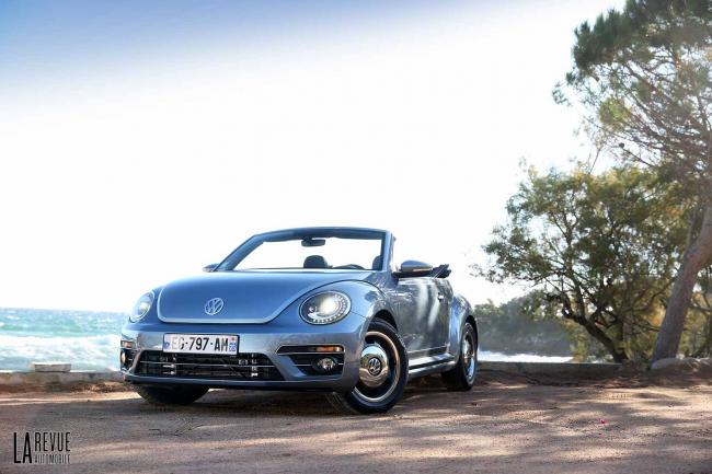 Exterieur_Volkswagen-Coccinelle-Denim-Cabriolet_28