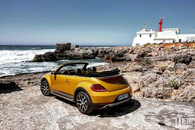 Exterieur_Volkswagen-Coccinelle-Dune-Cabriolet_21