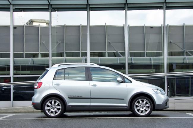 Exterieur_Volkswagen-Cross-Golf_0