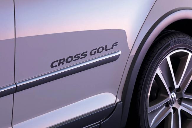 Exterieur_Volkswagen-CrossGolf_1