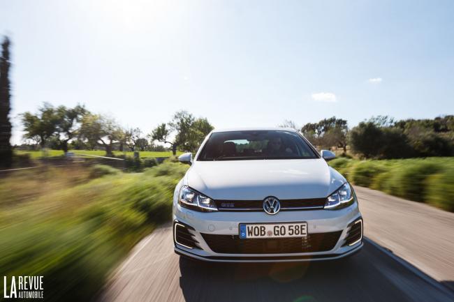Exterieur_Volkswagen-Golf-7-GTE_14
