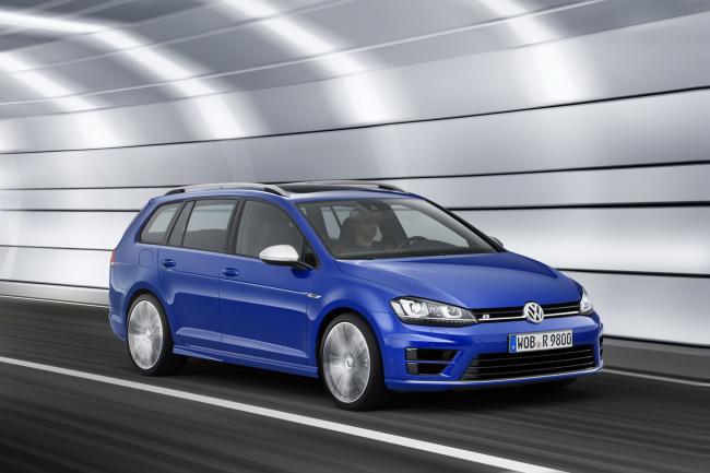 Exterieur_Volkswagen-Golf-7-R-SW_11