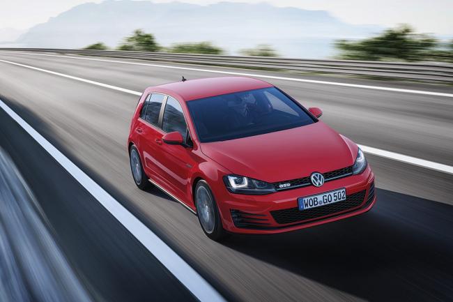 Exterieur_Volkswagen-Golf-GTD_2