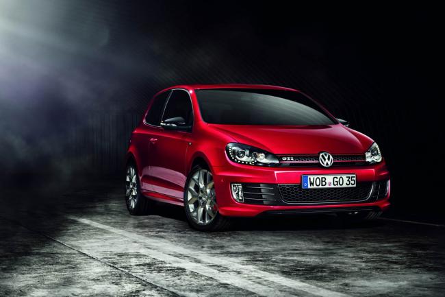 Exterieur_Volkswagen-Golf-GTI-Edition-35_2