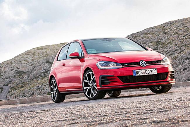 Exterieur_Volkswagen-Golf-GTI-Performance_2