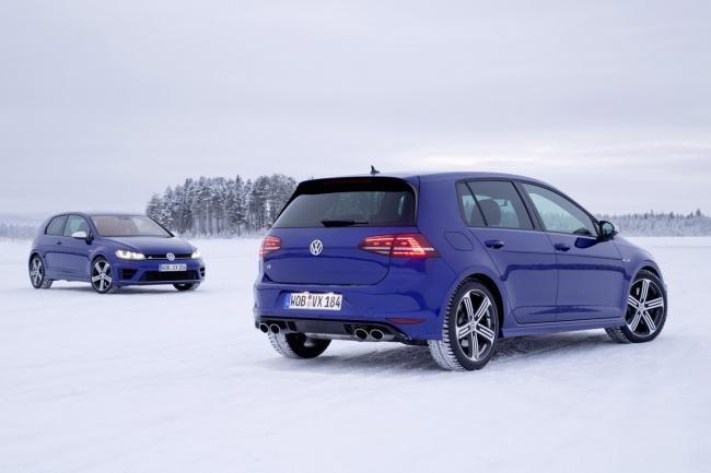 Exterieur_Volkswagen-Golf-R-2014_0