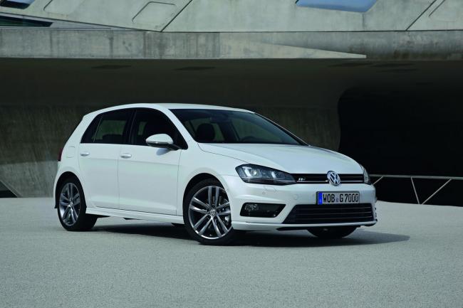 Exterieur_Volkswagen-Golf-R-Line_2