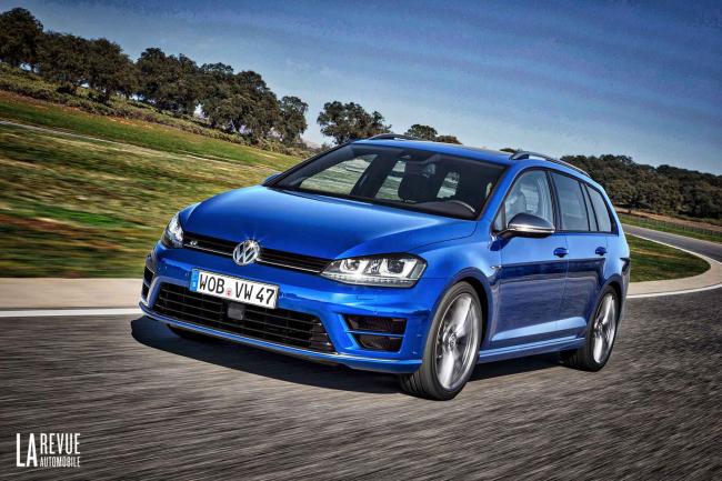 Exterieur_Volkswagen-Golf-R-SW_12