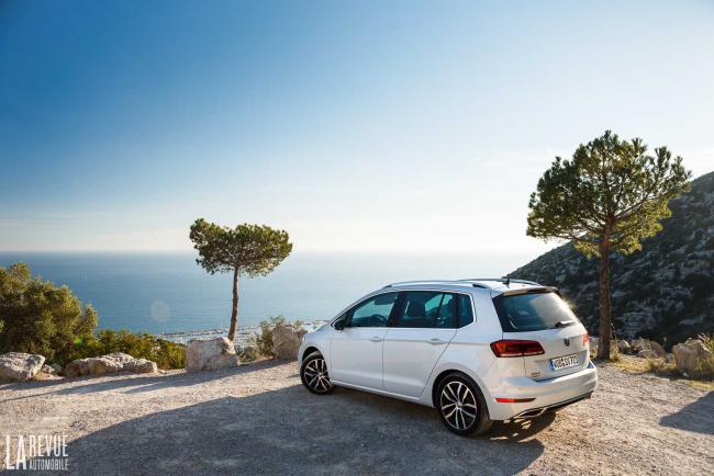 Exterieur_Volkswagen-Golf-Sportsvan-TSI_23