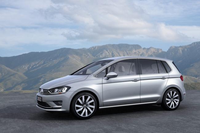 Exterieur_Volkswagen-Golf-Sportsvan_1