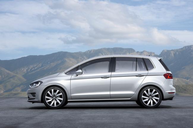 Exterieur_Volkswagen-Golf-Sportsvan_2