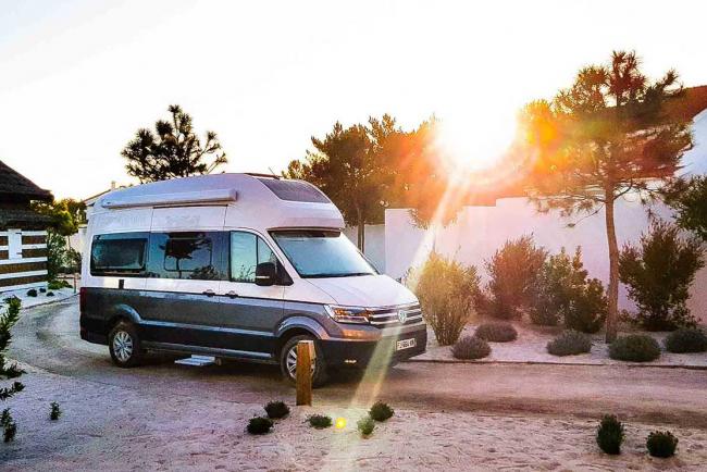 C'est ringard le camping-car ? Le Grand California fête sa 1000ème livraisons