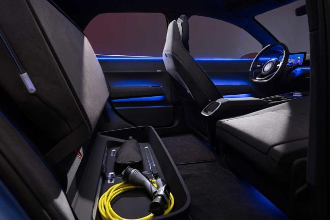 Exterieur_volkswagen-id-3-millesime-2023-plus-elegante-et-performante_15
